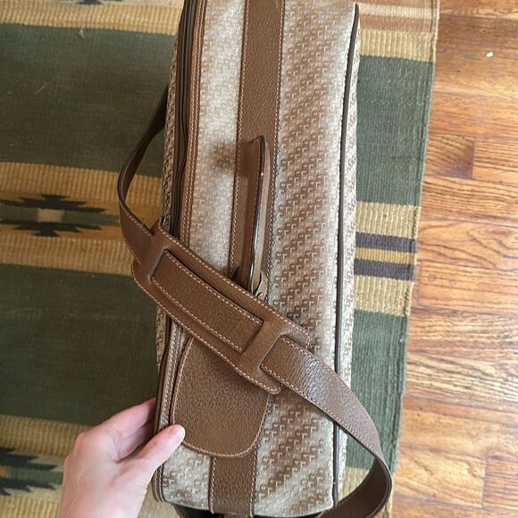 Vintage GUCCI GG Monogram Shoulder Travel Bag AUTHENTIC - Picture 5 of 9